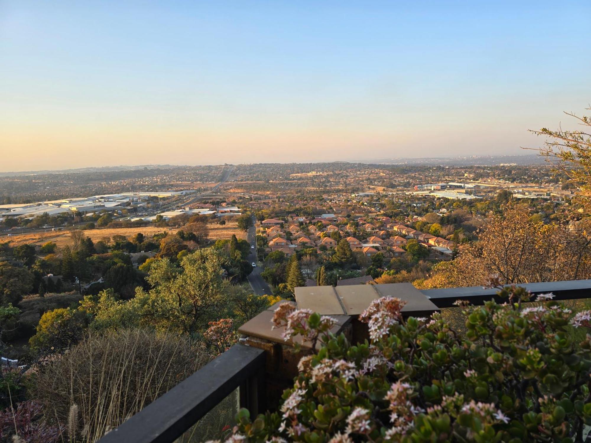 180 Degrees View On The Kloof Villa Randburg Bagian luar foto